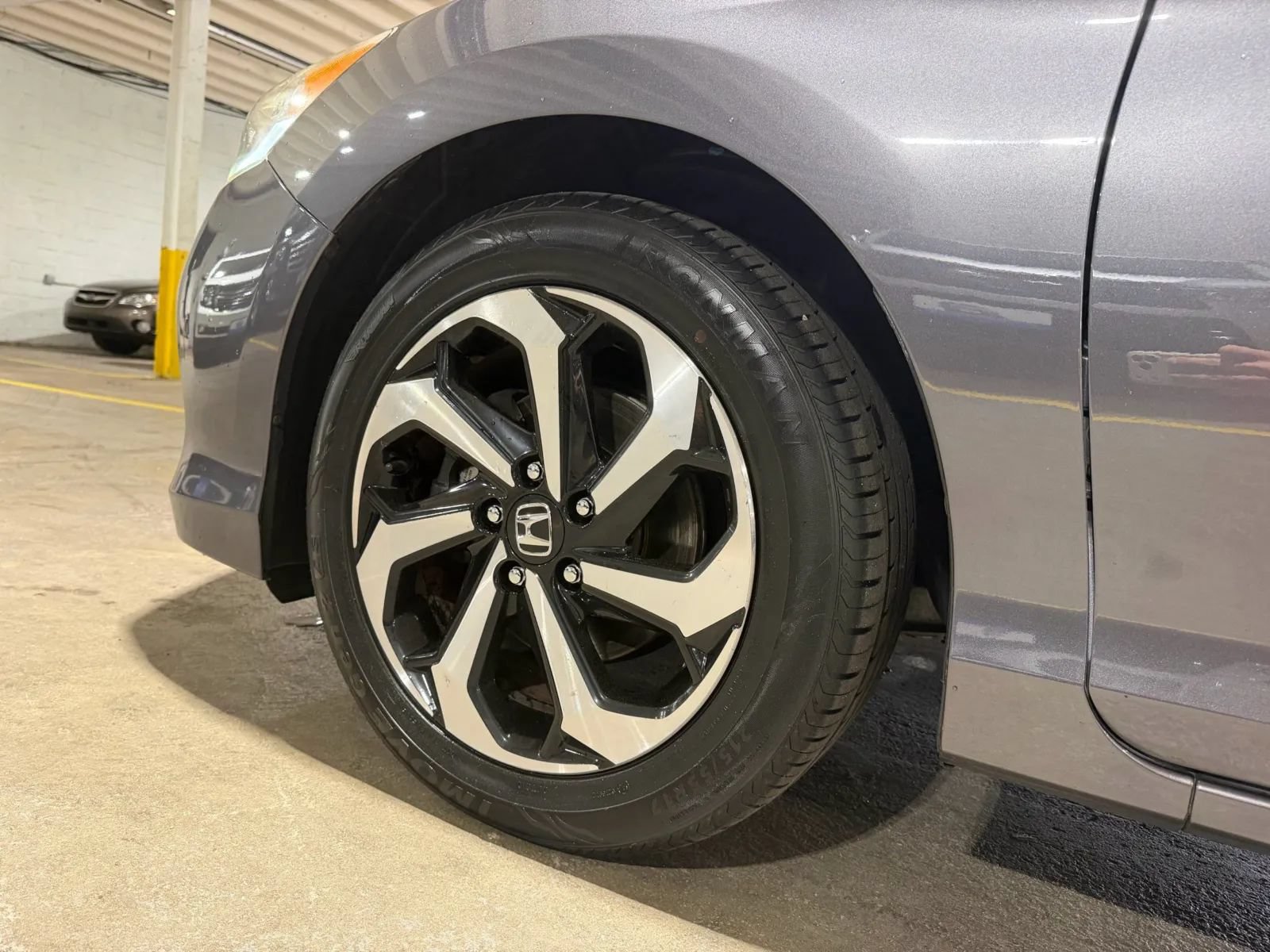 Used 2017 Honda Accord EX-L image 20