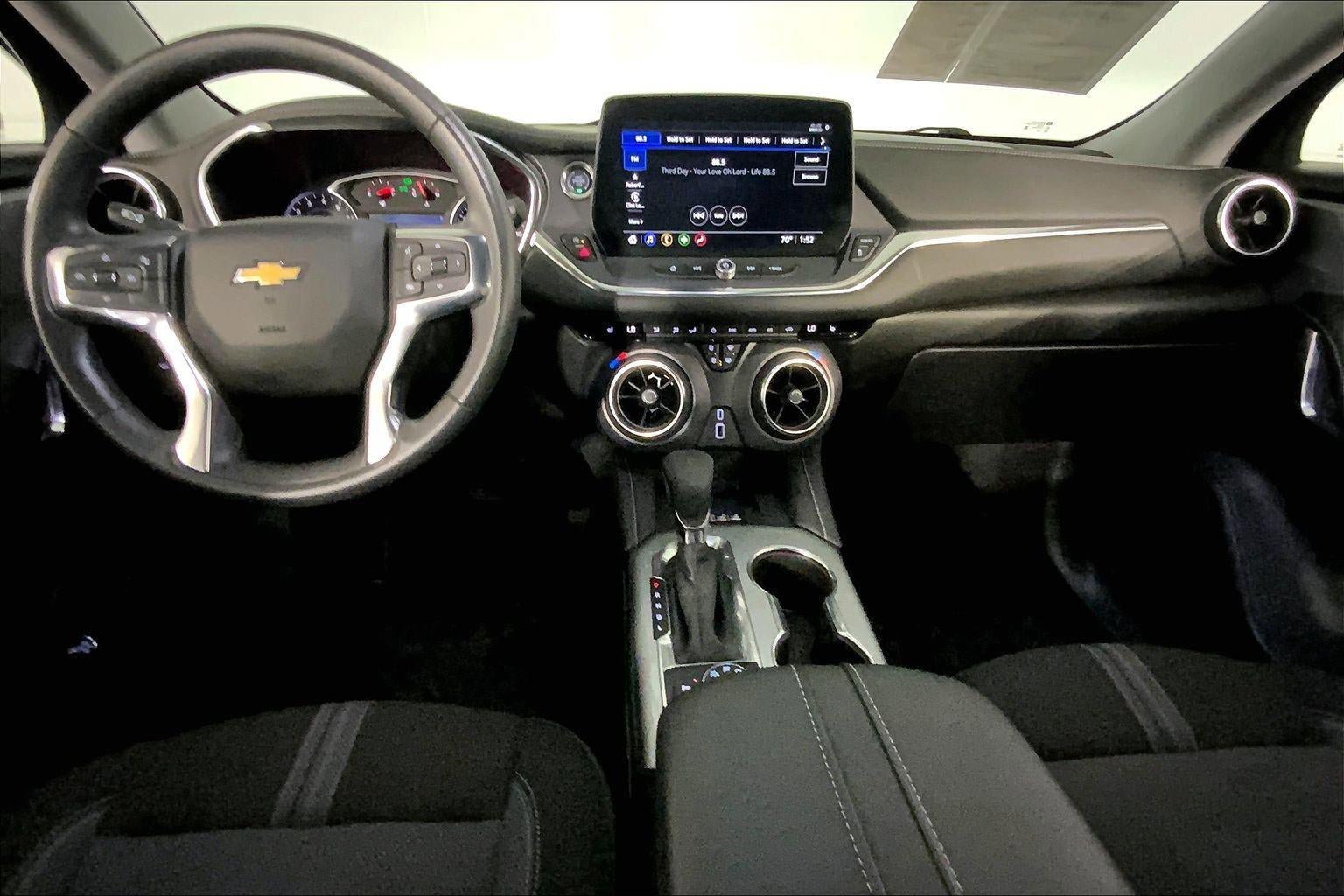 Used 2025 Chevrolet Blazer LT w/ Convenience Package AWD/4WD image 15
