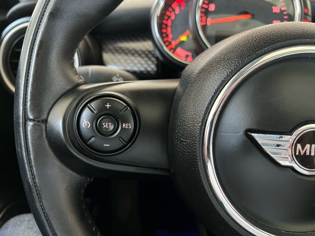 Used 2015 MINI Cooper S image 24