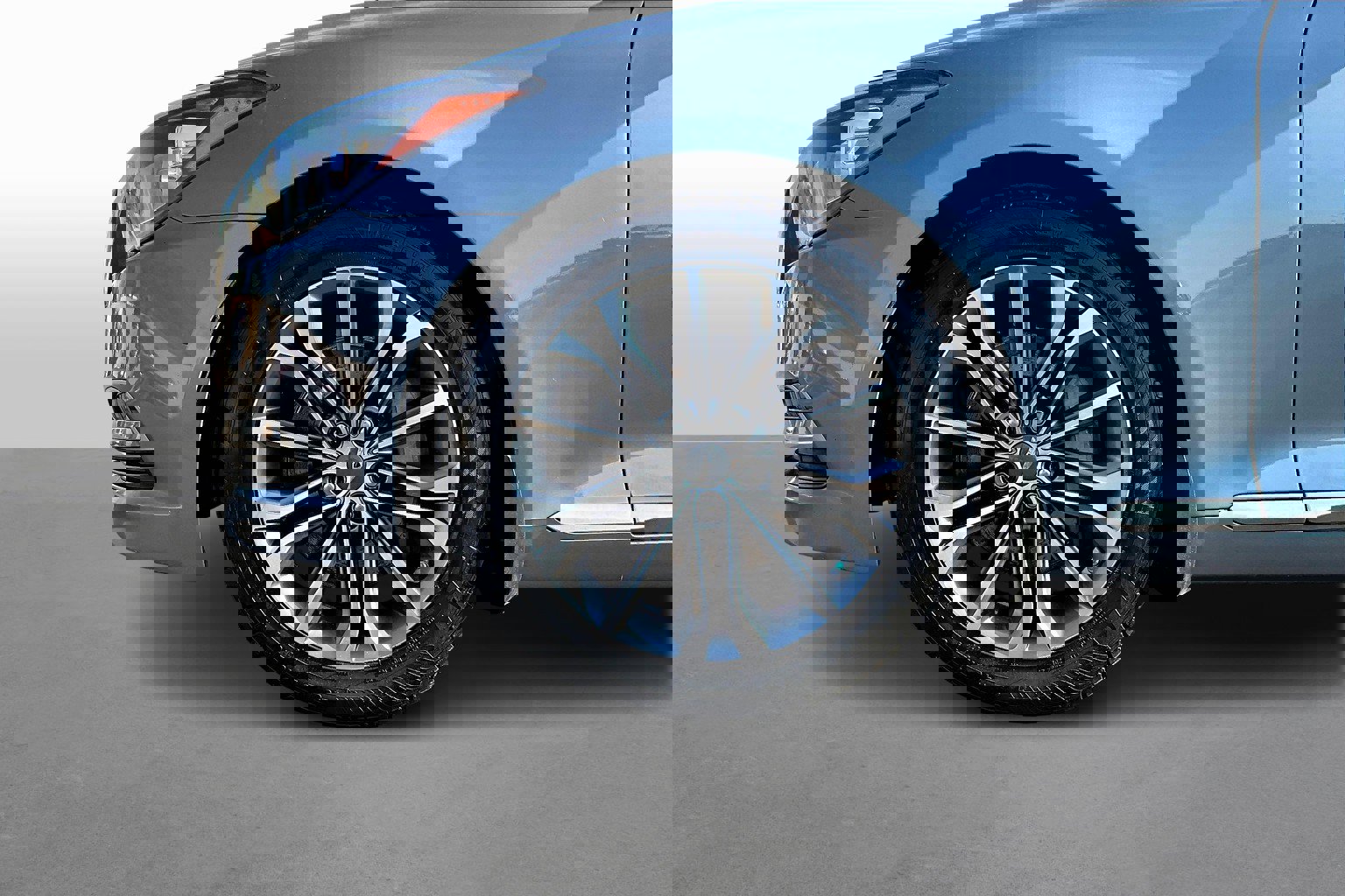 Used 2015 Hyundai Genesis 3.8 w/ Option Group 03 image 8