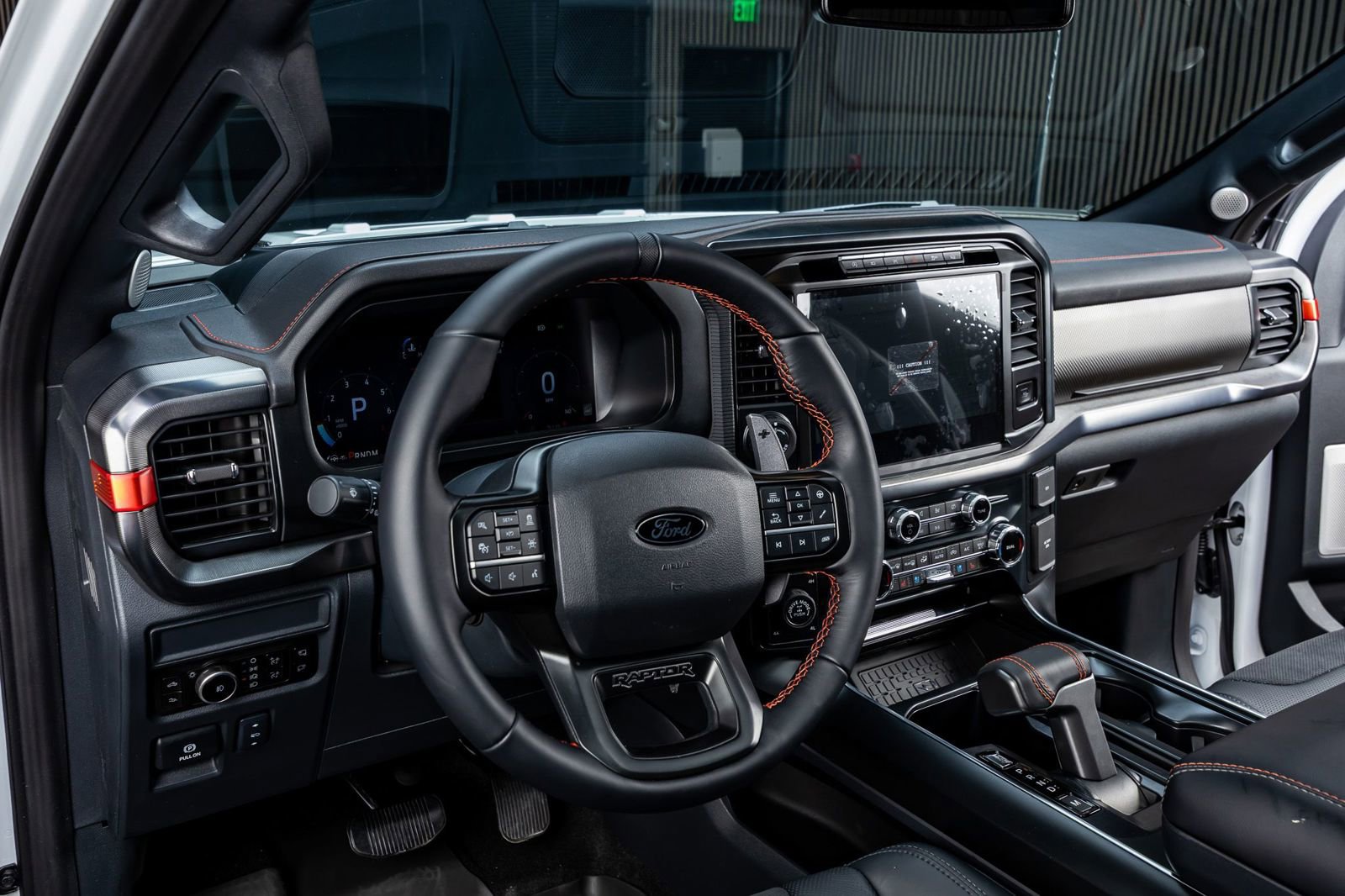Used 2026 Ford F150 Raptor AWD/4WD image 17