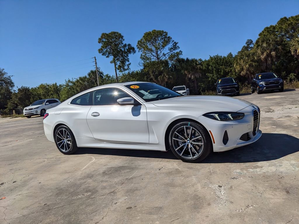Used 2025 BMW 430i 430i w/ Premium Package image 3