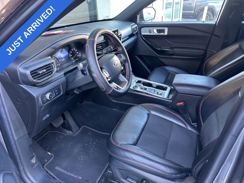 Used 2022 Ford Explorer ST-Line w/ Class IV Trailer Tow Package image 5