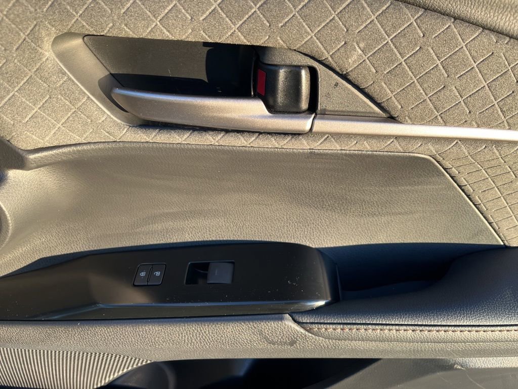 Used 2025 Toyota Camry XLE w/ Premium Package image 56