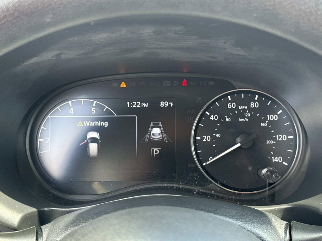 Certified 2023 Nissan Kicks SV image 30