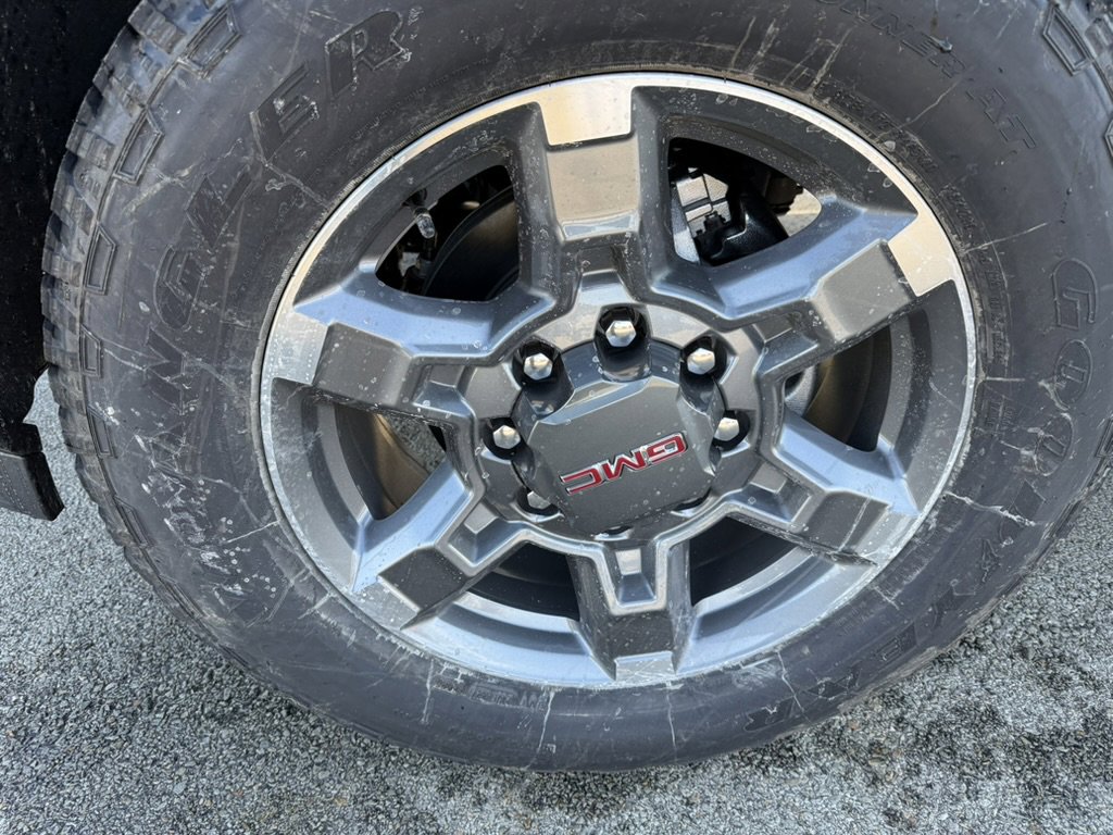 New 2026 GMC Sierra 2500 SLE w/ SLE Value Package; image 9