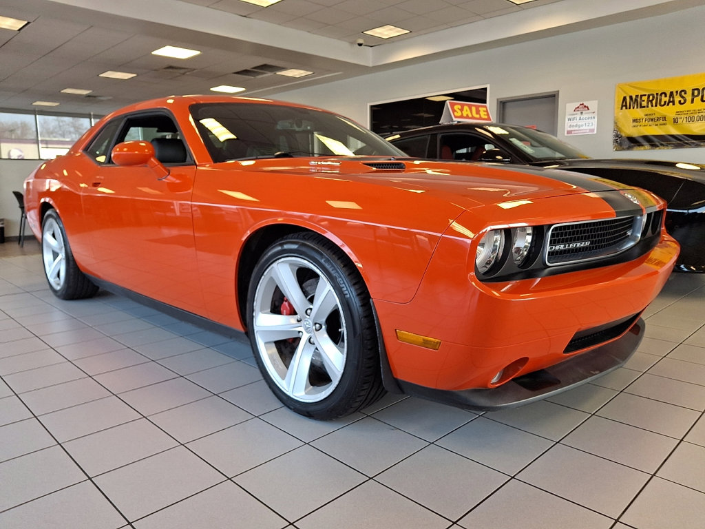 Used 2008 Dodge Challenger SRT8 RWD image 5