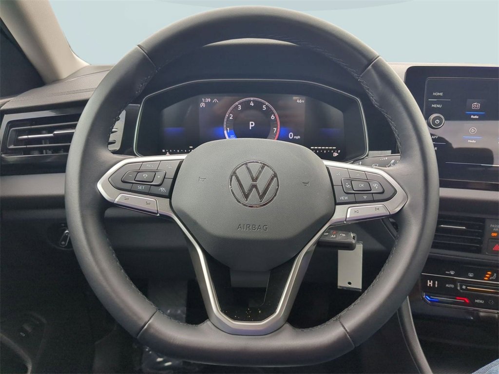 Used 2025 Volkswagen Jetta S image 14