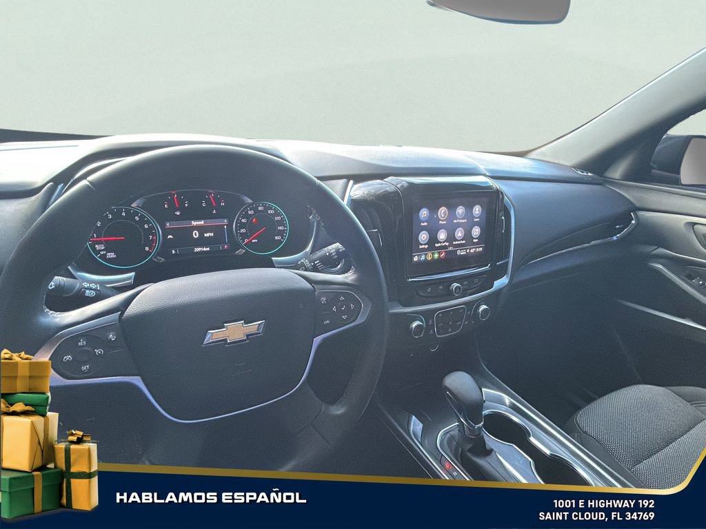 Used 2023 Chevrolet Traverse LT image 14