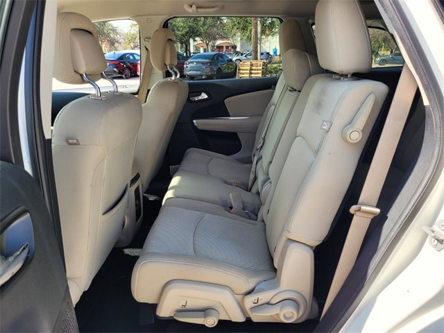 Certified 2018 Dodge Journey SE image 12