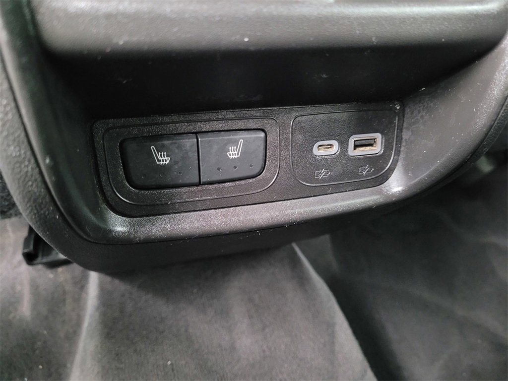 Used 2019 Cadillac XT4 Premium Luxury w/ Technology Package image 11