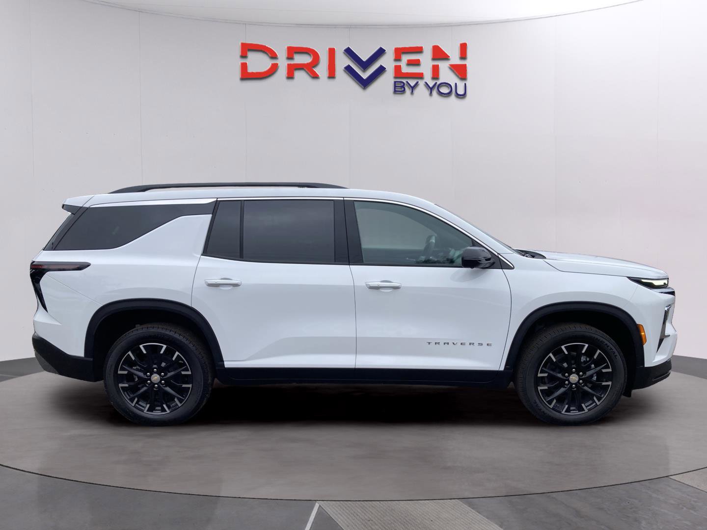 New 2026 Chevrolet Traverse LT w/ Sun and Wheel Package image 5