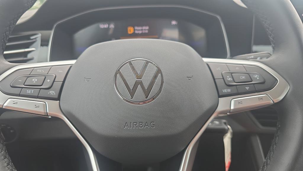 Used 2025 Volkswagen Jetta S FWD image 17