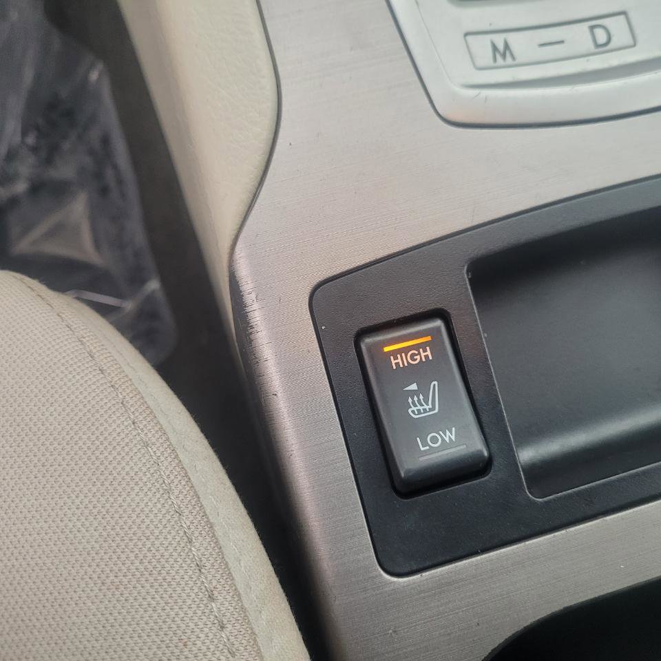 Used 2013 Subaru Legacy 2.5i Premium image 18