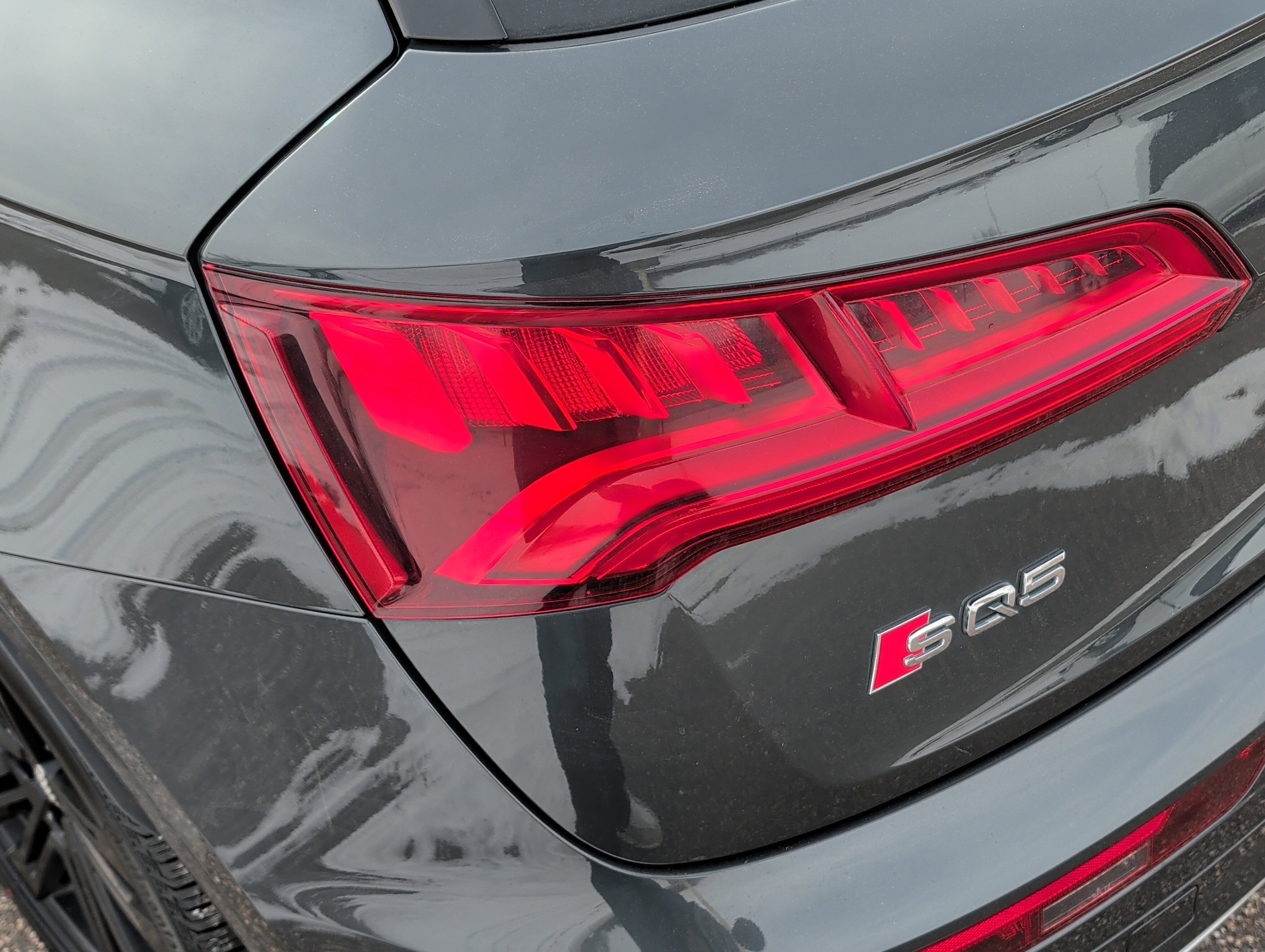 Used 2018 Audi SQ5 Prestige image 17