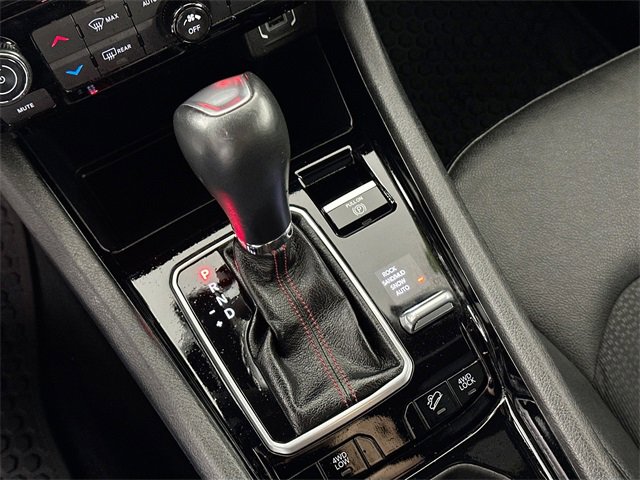 Used 2024 Jeep Compass Trailhawk image 14