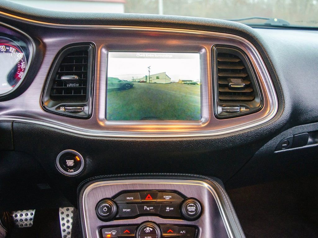Used 2018 Dodge Challenger R/T Plus image 17