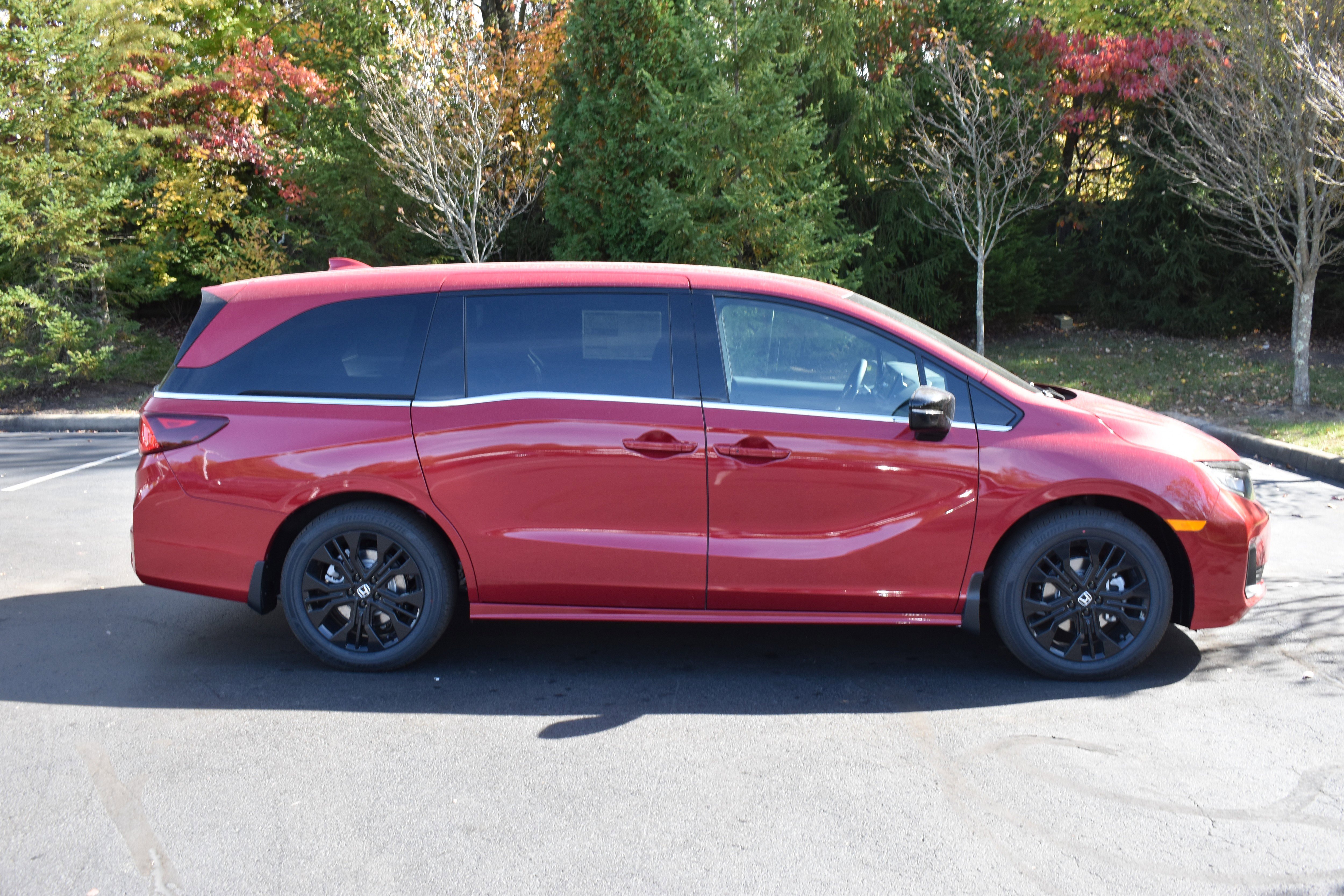 New 2026 Honda Odyssey Sport-L image 9