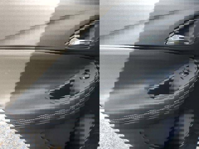 New 2026 Buick Encore GX Avenir image 10