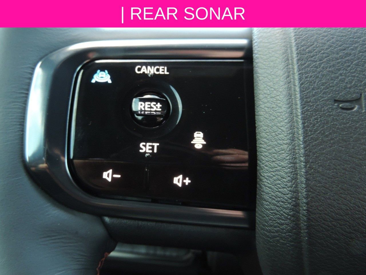 Certified 2025 Nissan Armada PRO-4X image 30