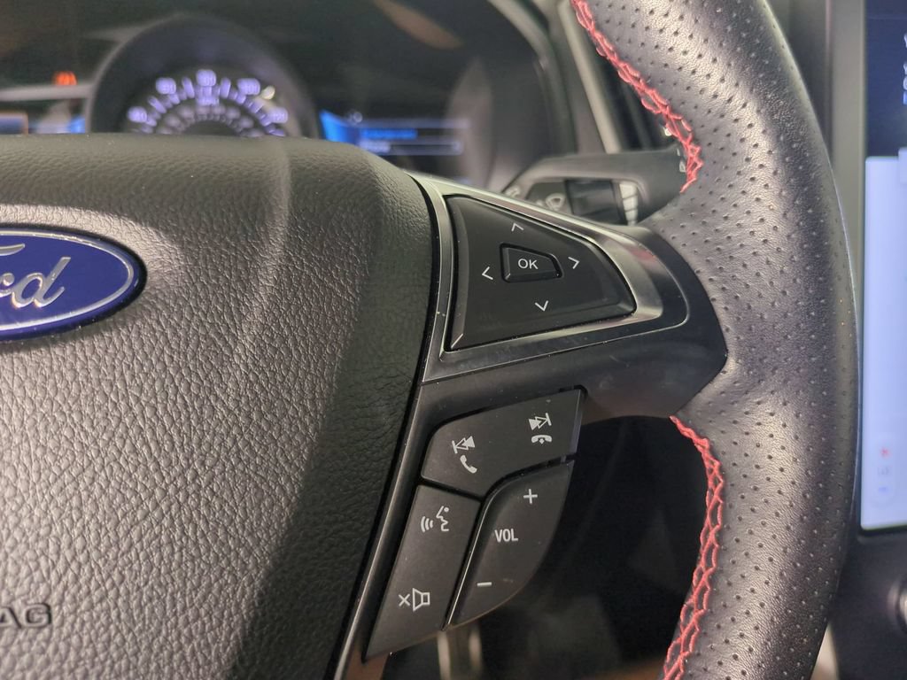 Used 2023 Ford Edge ST-Line AWD/4WD image 26