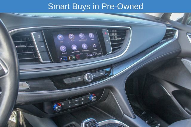 Used 2020 Buick Enclave Essence image 20