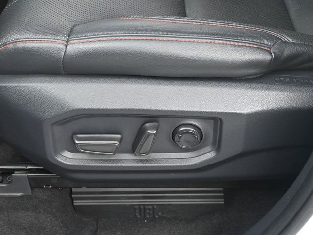 Used 2024 Chevrolet Silverado 1500 LT image 12