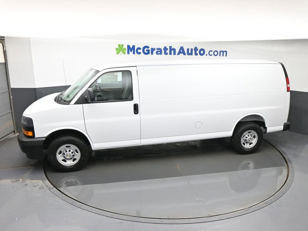 New 2026 Chevrolet Express 2500 Extended w/ Driver Convenience Package image 15