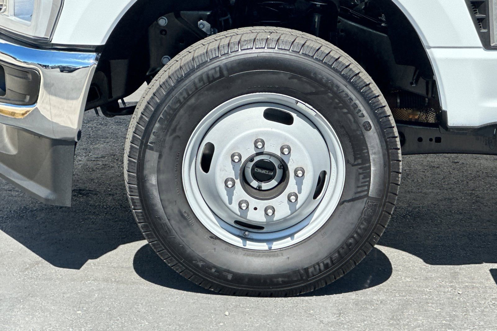 Certified 2024 Ford F350 XLT image 23