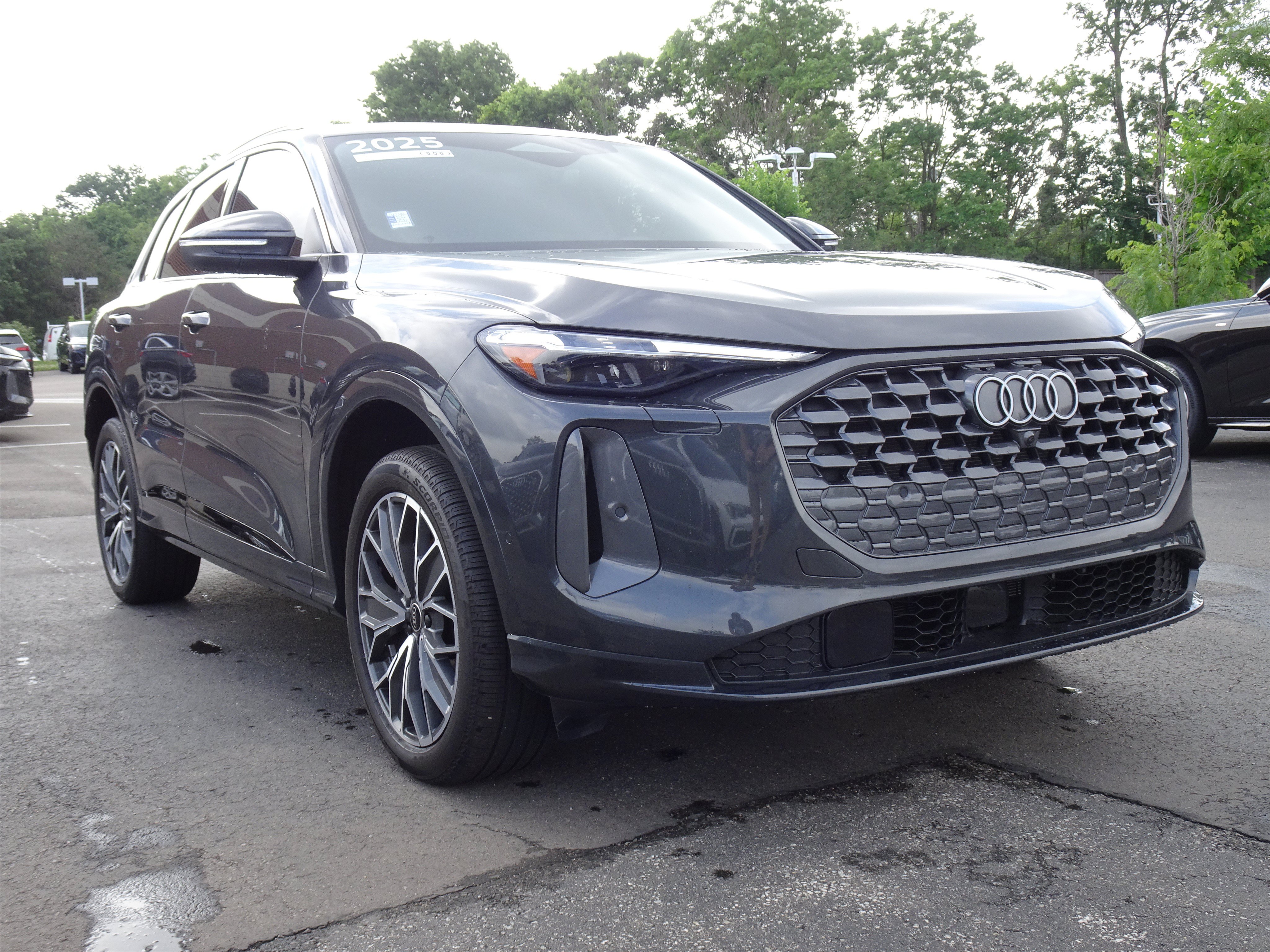 Certified 2025 Audi Q5 Premium Plus AWD/4WD image 6