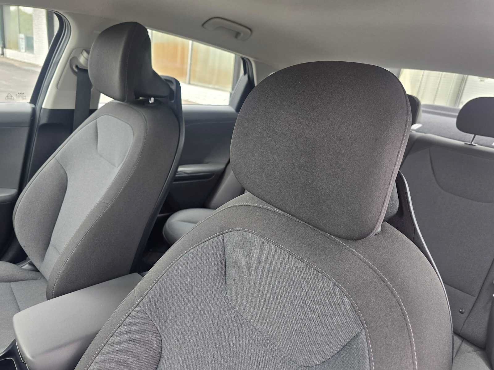 Used 2025 Kia K4 FWD image 22