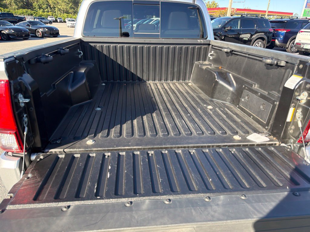 Used 2023 Toyota Tacoma SR5 w/ Technology Package AWD/4WD image 15