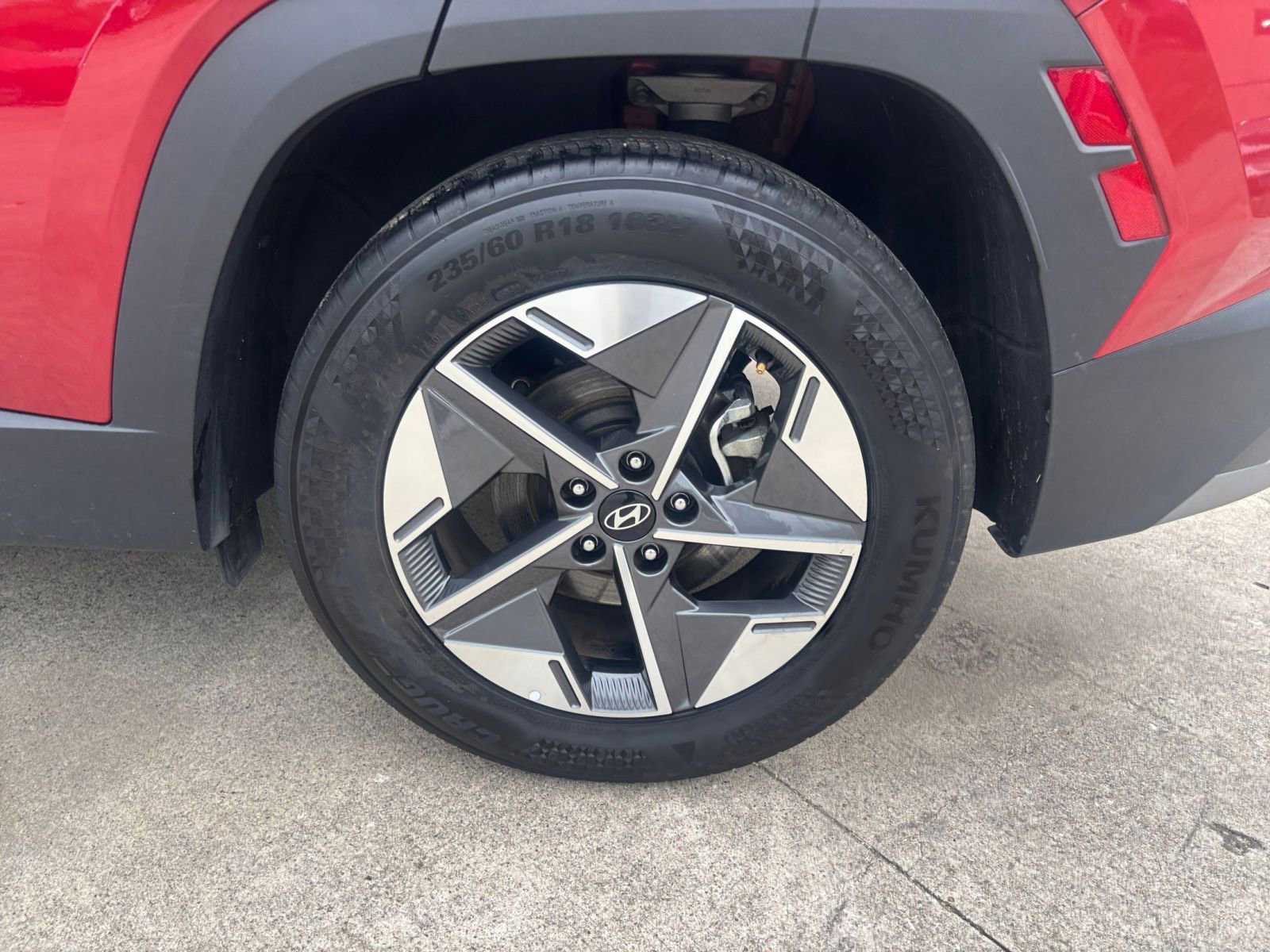 Used 2025 Hyundai Tucson SEL FWD image 32