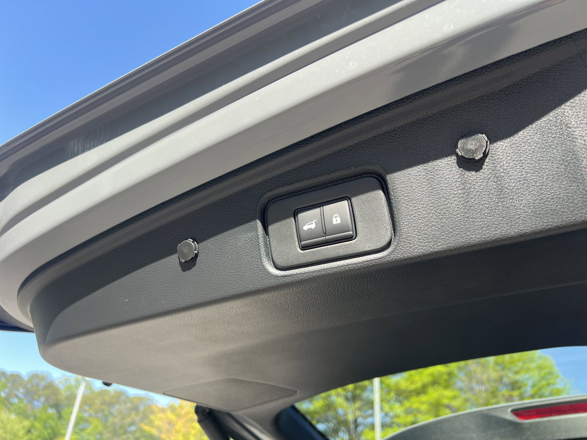 New 2026 Nissan Pathfinder Platinum image 22