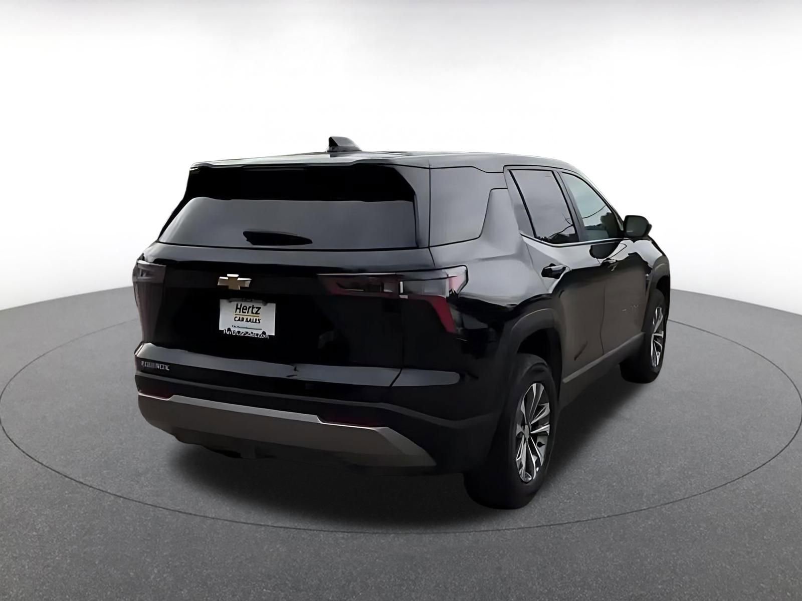 Used 2025 Chevrolet Equinox LT FWD image 15