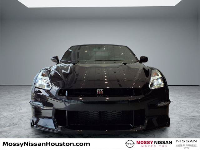 Certified 2024 Nissan GT-R w/ Floor Mat Package AWD/4WD image 3