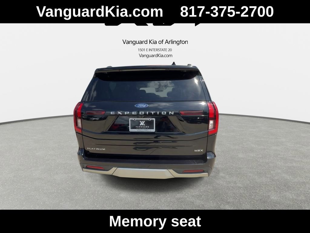 Used 2025 Ford Expedition Max Platinum AWD/4WD image 8