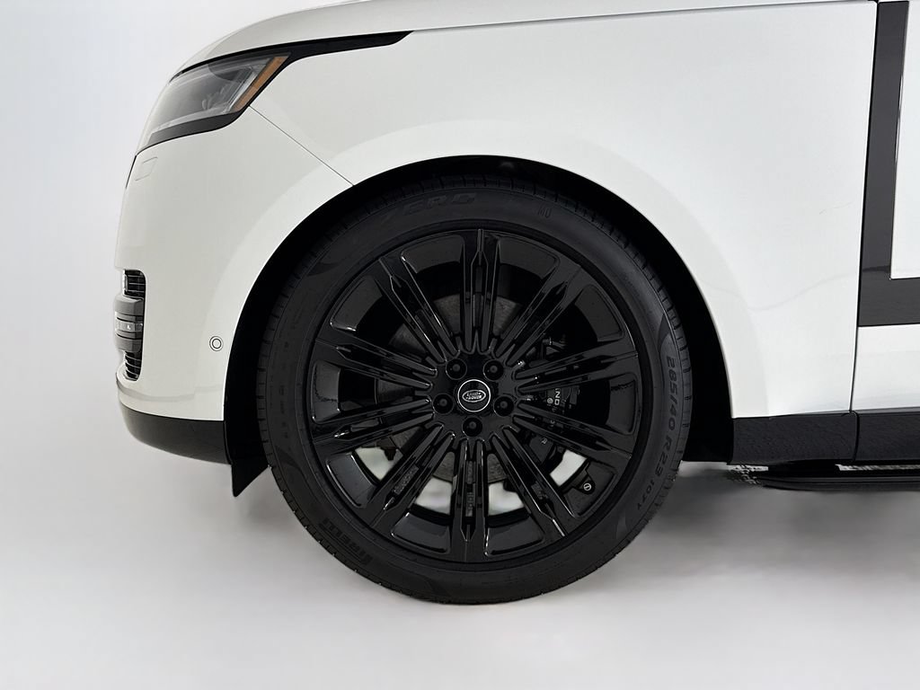 Used 2023 Land Rover Range Rover Long Wheelbase SE AWD/4WD image 26