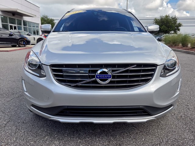 Used 2015 Volvo XC60 T5 Platinum w/ Inscription Package FWD image 6