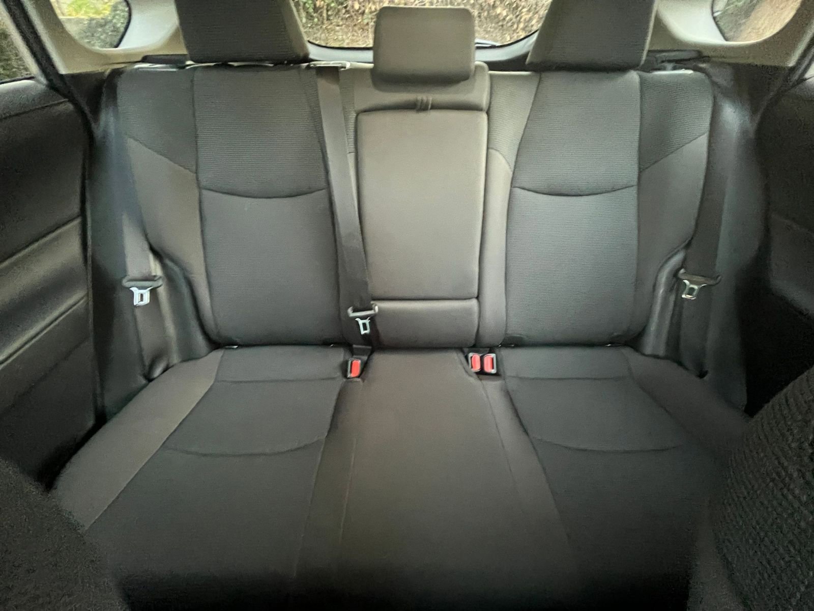 Used 2025 Toyota RAV4 LE image 37