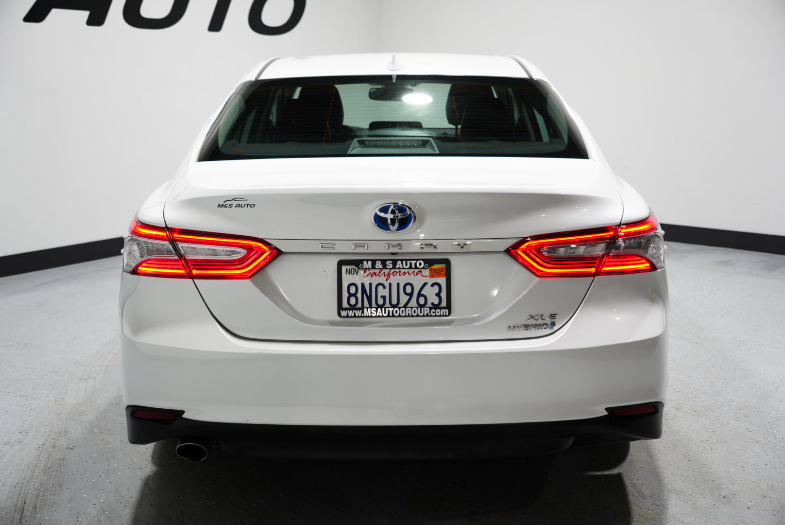 Used 2020 Toyota Camry XLE image 9