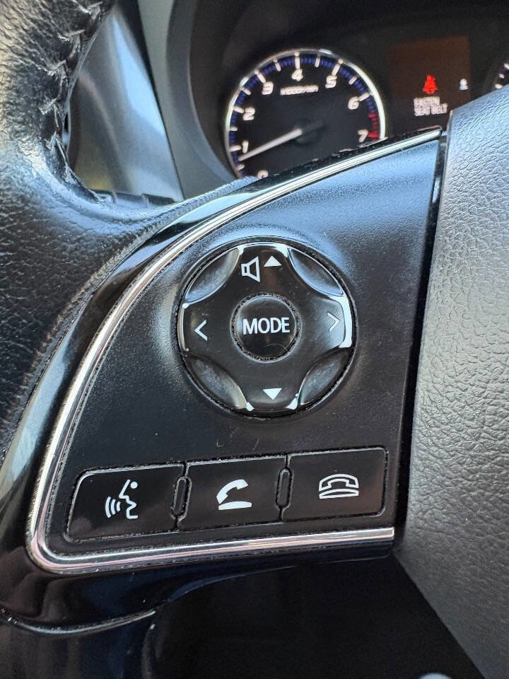 Used 2017 Mitsubishi Outlander ES image 18