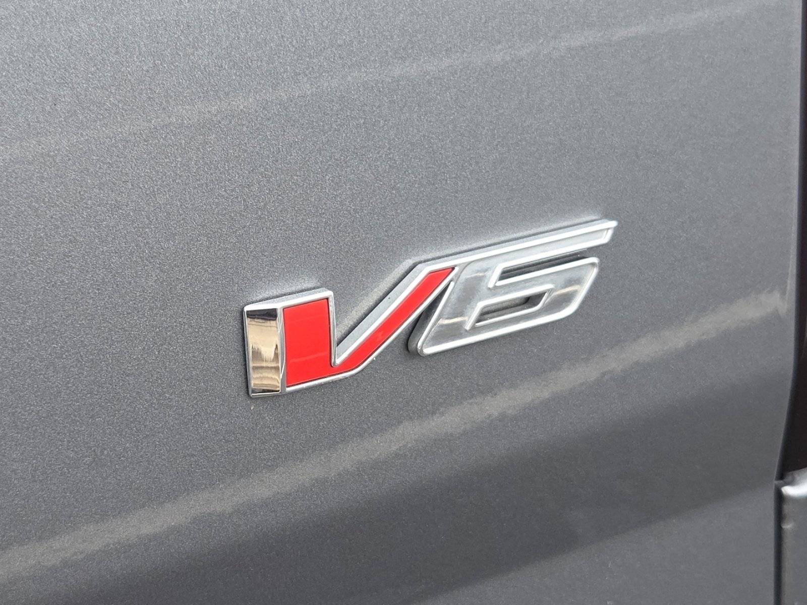 Used 2021 Chevrolet Colorado Z71 w/ Safety Package image 13