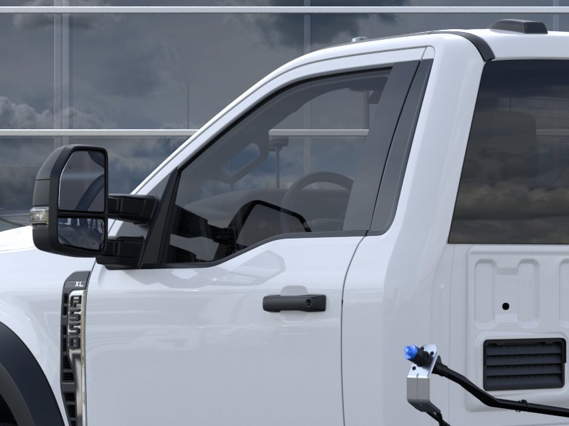 New 2026 Ford F550 4x4 Regular Cab Super Duty w/ XL Chrome Package image 43