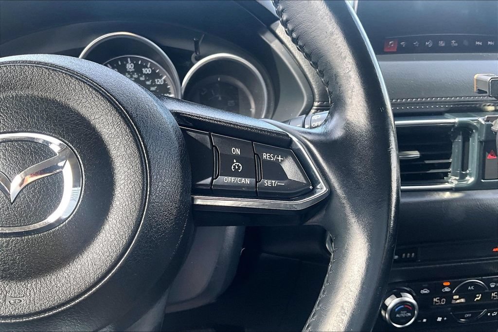 Used 2017 MAZDA CX-5 Touring w/ Preferred Equipment Package AWD/4WD image 19