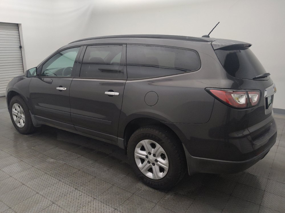 Used 2015 Chevrolet Traverse LS FWD image 3