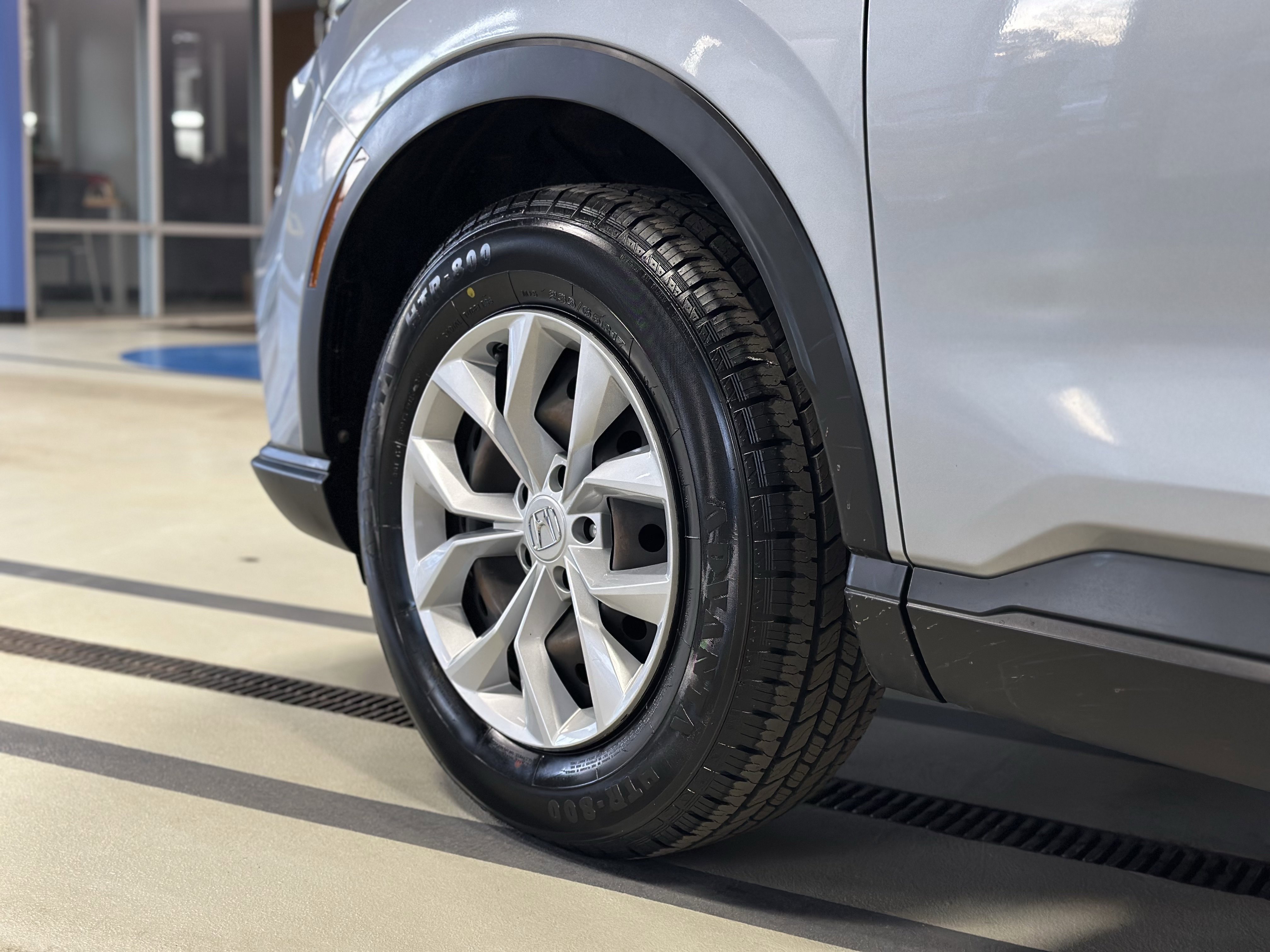 Used 2023 Honda CR-V LX image 20