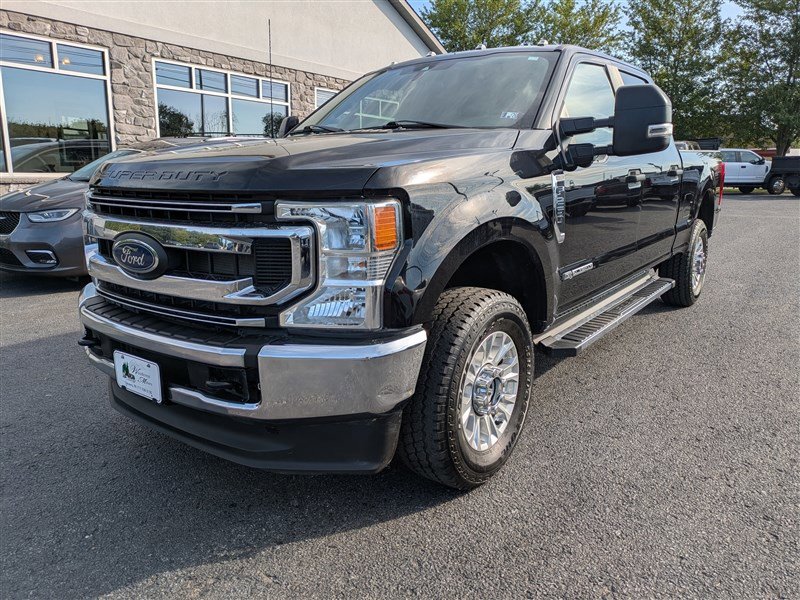 Used 2022 Ford F250 XL w/ STX Appearance Package image 2