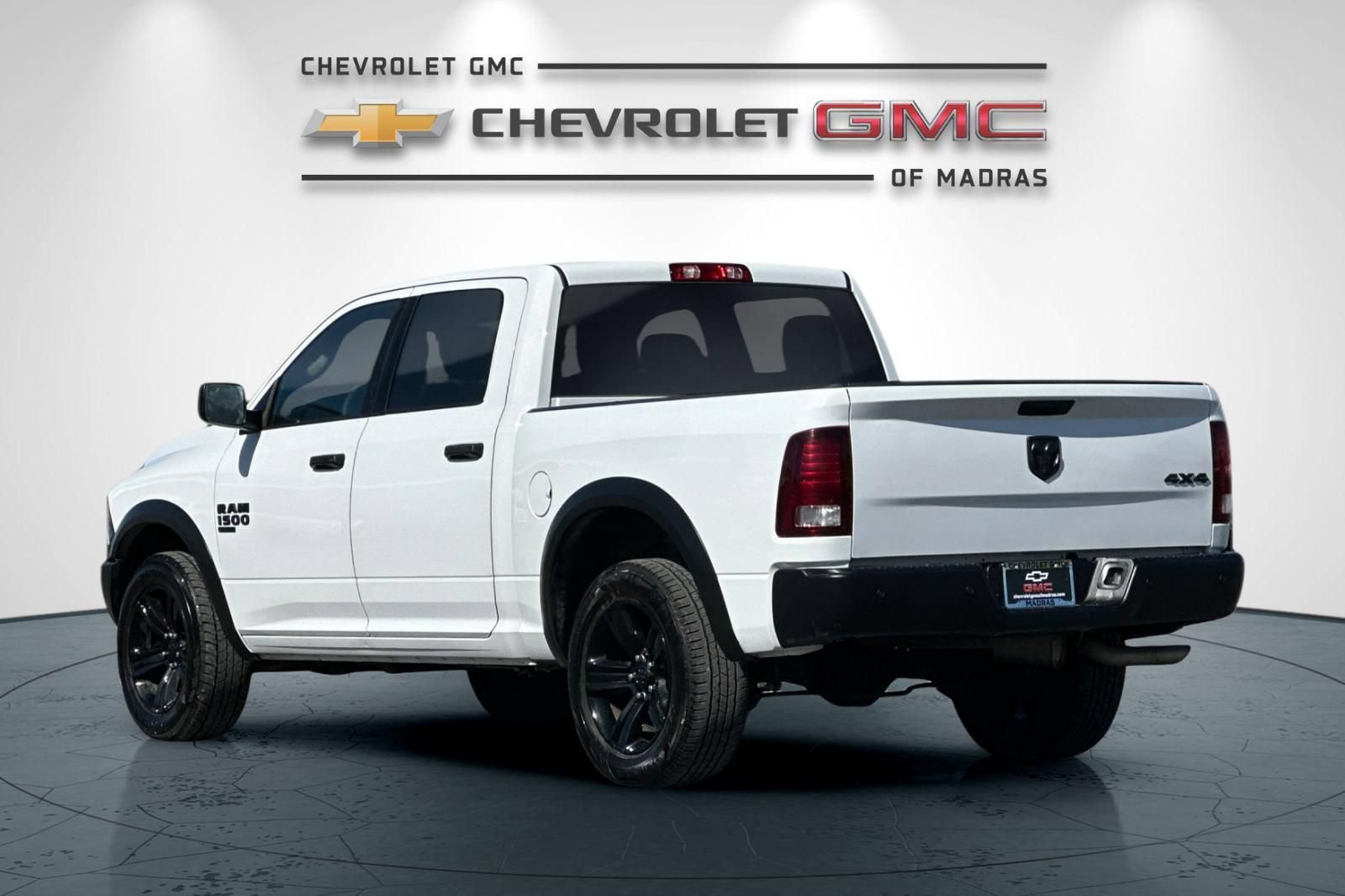 Used 2024 RAM 1500 Warlock AWD/4WD image 5