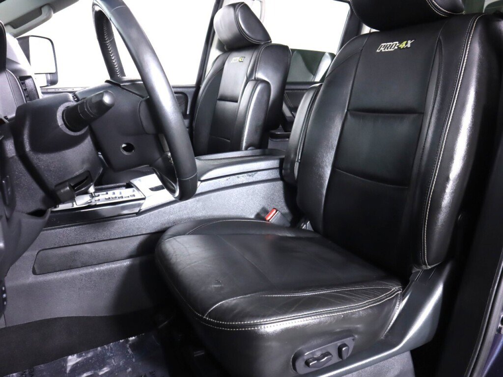 Used 2014 Nissan Titan PRO-4X AWD/4WD image 29